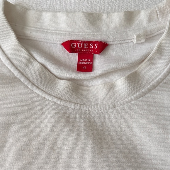 Guess Men’s White and Black Short Sleeve Tee XL - Picture 2 of 7